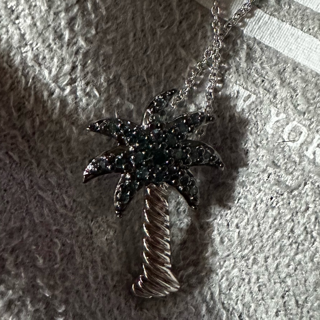 Effy Brand Genuine Blue Diamond Palm Tree Necklace 600$